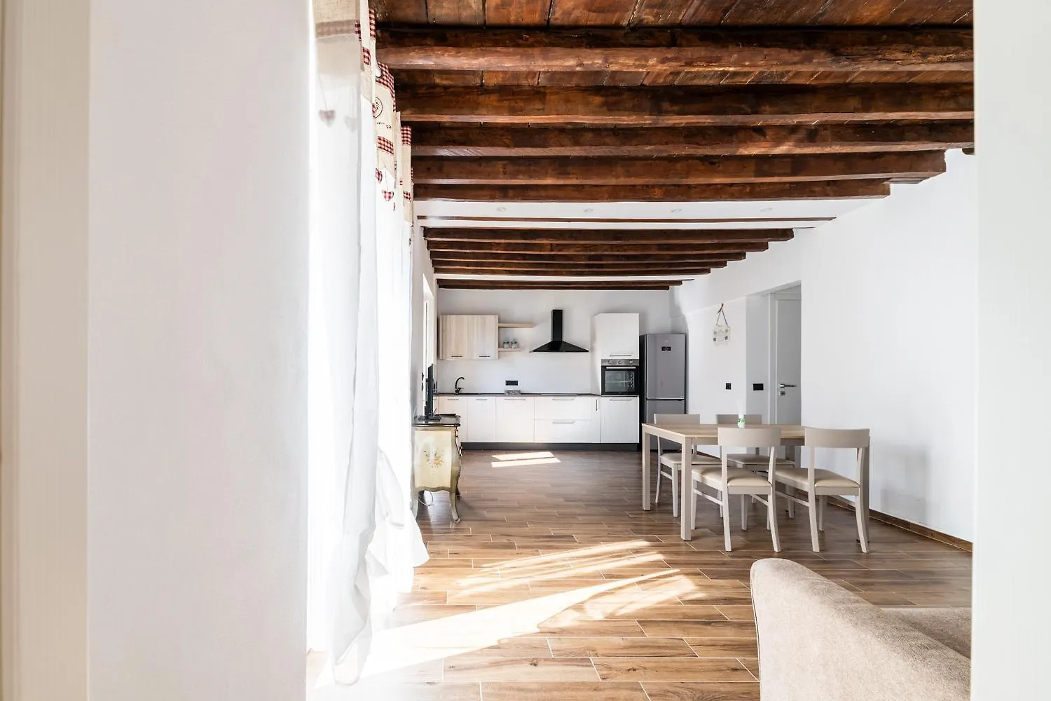 Giano Host - Gozzano, Simple Pleasures Apartment Genoa 0*,