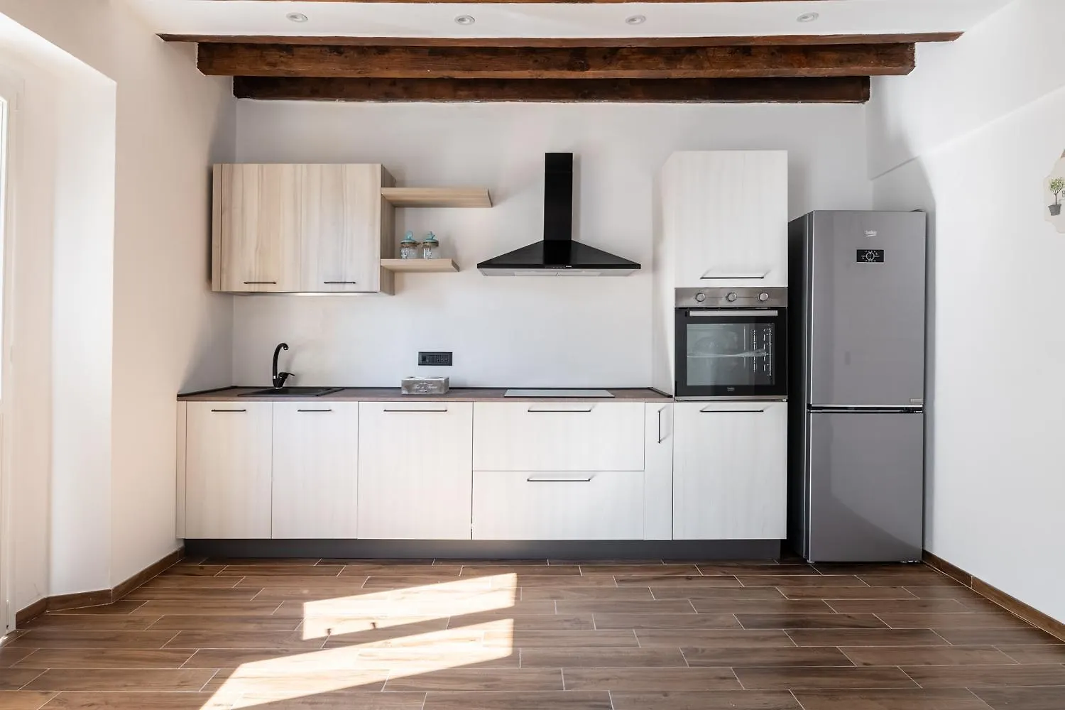 Giano Host - Gozzano, Simple Pleasures Apartment Genoa